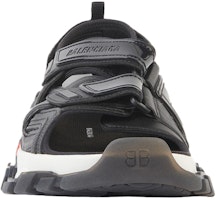 Balenciaga巴黎世家 Track 2.0 露趾時尚 沙灘涼鞋 女款 黑色 Lookbook Balenciaga巴黎世家 Track 2.0 露趾時尚 沙灘涼鞋 女款 黑色