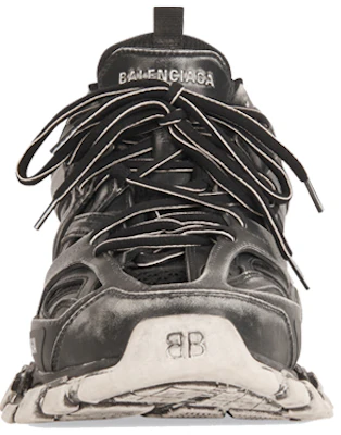 (W) Balenciaga Track Sneaker 'Faded Black' Lelusuh Hitam 542436W3CN21000 Lookbook (W) Balenciaga Track Sneaker 'Faded Black' Lelusuh Hitam 542436W3CN21000