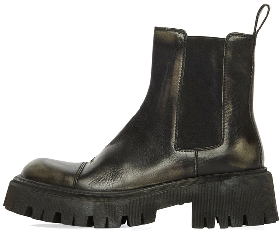 women-balenciaga-tractor-20mm-chelsea-boot-distressed-black-leather-671003-wbcp-11000