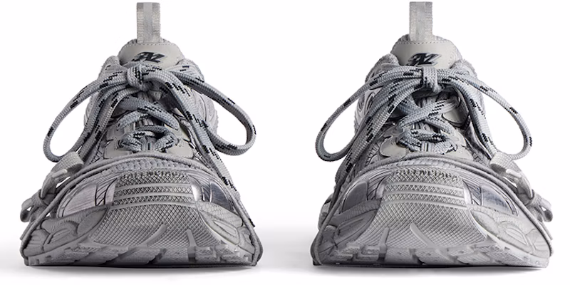 (W) Balenciaga Triple S 'Gris Plata' 734731W3XL11210 Lookbook (W) Balenciaga Triple S 'Gris Plata' 734731W3XL11210