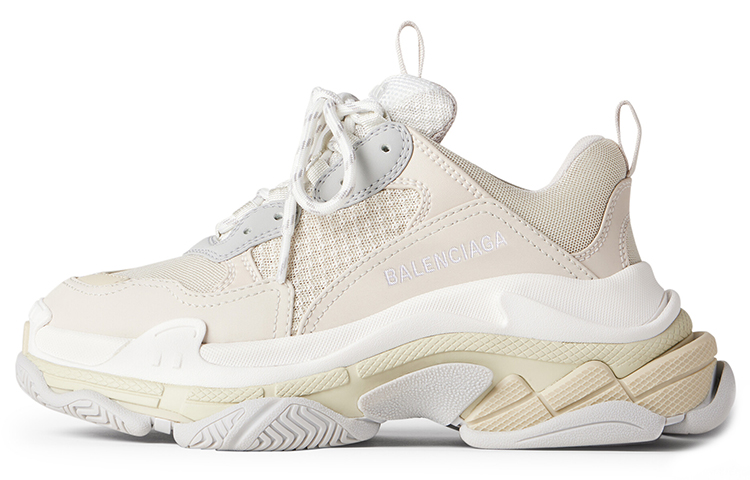 BALENCIAGA Triple S 37 箱、スペア紐付き BALENCIAGA Triple S 37 箱