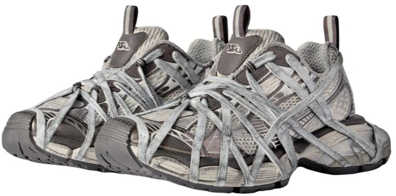 (W) Balenciaga Triple S Basse ''Grigio'' 778697W3XLL2097 Lookbook (W) Balenciaga Triple S Basse ''Grigio'' 778697W3XLL2097