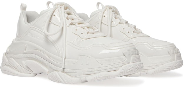 (W) Balenciaga Triple S Rendah 'Putih' 734953W2PAA9000 Lookbook (W) Balenciaga Triple S Rendah 'Putih' 734953W2PAA9000