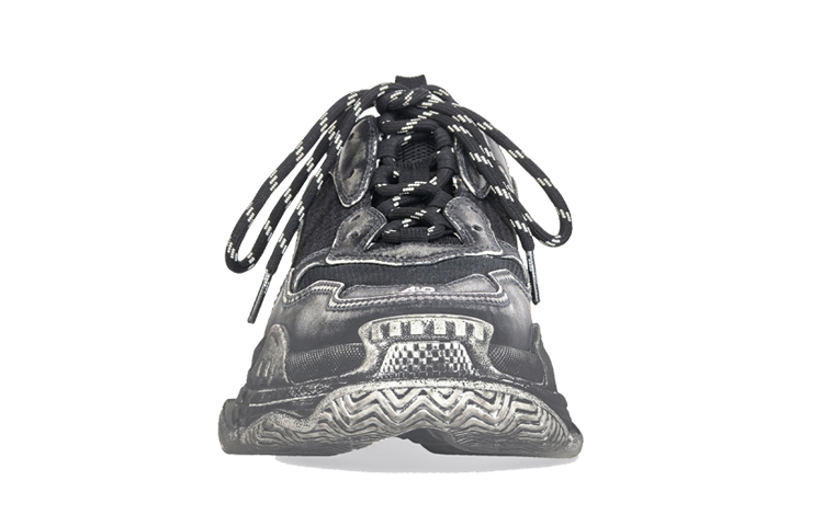 Lookbook (W) Balenciaga Triple S Sneaker 'Faded Black' Lelaki Hitam Pudar. 524039W3CN31000