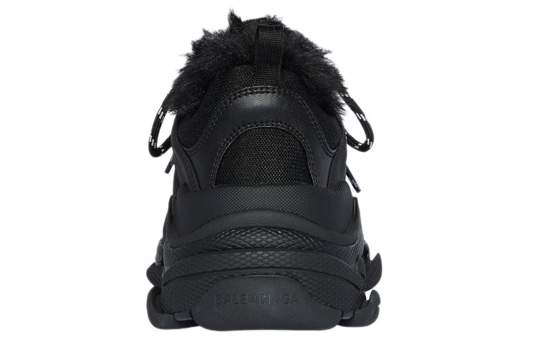 (W) Balenciaga Triple S Sneaker 'Fake Fur - Black' 圖 5