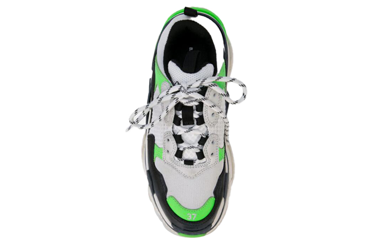 Shop (女性) Balenciaga Triple S 運動鞋 '熒光綠' 524039 W09O6 9063