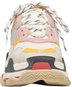 (W) Balenciaga Triple S Trainer 'Pink Black' Sepatu Sneakers Wanita 524038 W09O5 9035 Lookbook (W) Balenciaga Triple S Trainer 'Pink Black' Sepatu Sneakers Wanita 524038 W09O5 9035