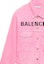 Sizing (W) Balenciaga Jaket Denim Pink Valentine''s dengan Cetakan Logo Depan. 594386TEW378000