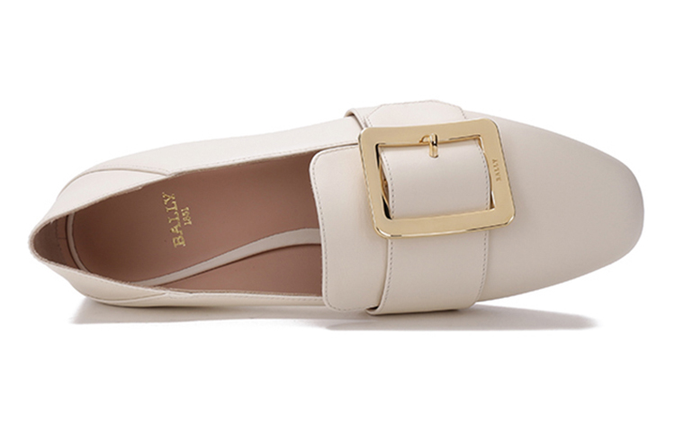Purchase (Women) BALLY 'Bone White Buckle Block Heels' 6238156