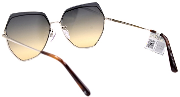 (W) BALLY Kacamata Avant-Garde Edisi Holiday BY0076-D Silver. BY0076-D 16B Purchase (W) BALLY Kacamata Avant-Garde Edisi Holiday BY0076-D Silver. BY0076-D 16B