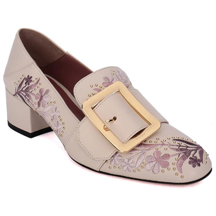 Lookbook (W) BALLY Sepatu Kulit Bordir Hak Sedang 'Putih Tulang' 6223801