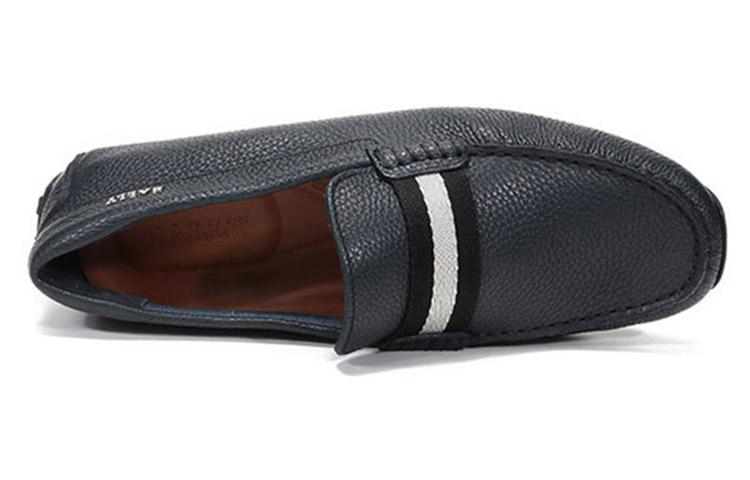 Purchase (W) 발리 네이비 가죽 로퍼 6234464