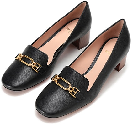 (W) BALLY S/S 22 'Kasut Kulit Hitam Tumit Rendah dengan Perincian Gesper' 6239477 Lookbook (W) BALLY S/S 22 'Kasut Kulit Hitam Tumit Rendah dengan Perincian Gesper' 6239477