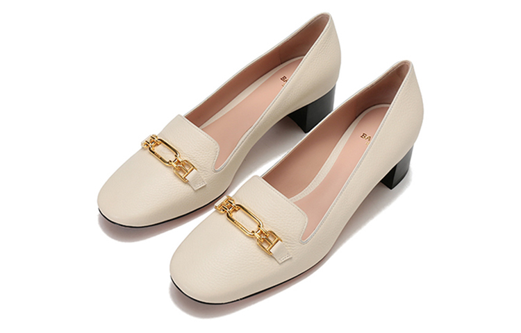 Lookbook (W) バリー SS22 白 ホースビットローファー 6239478