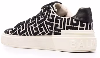 Shop BALMAIN 巴爾曼 B-Court 提花時尚板鞋 女款 黑色