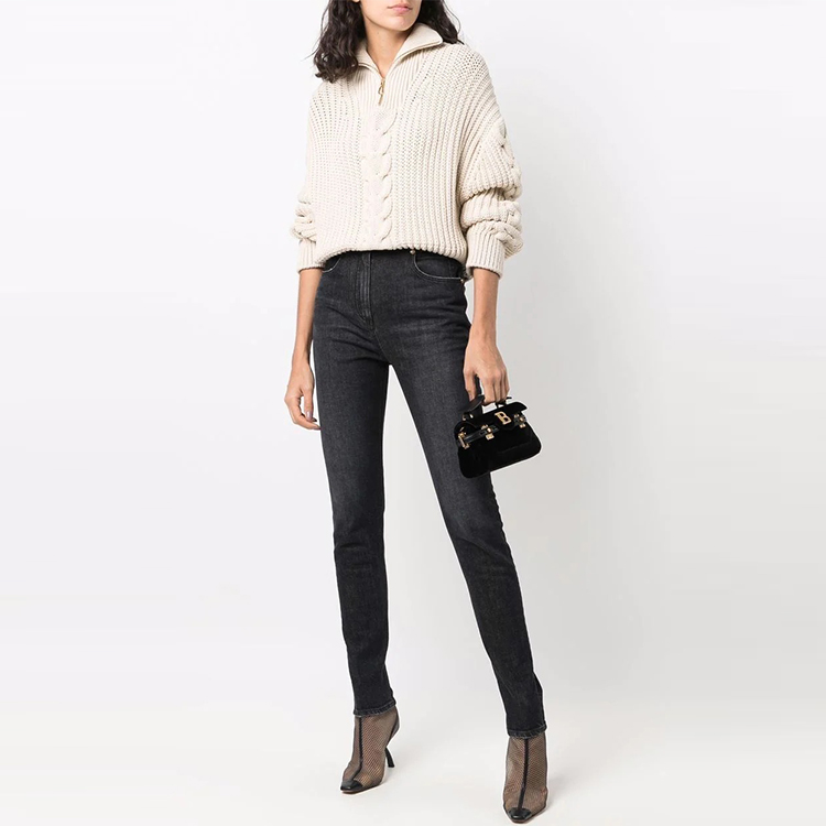 Lookbook (W) 巴尔曼 SS21 高腰修身扣细节牛仔裤 黑色. WF1MF000D134-0PC