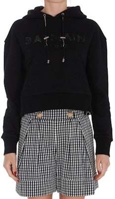 (W) 巴尔曼 SS23 黑色连帽衫 经典标志与水钻设计。 VF13792B010-EAP Lookbook (W) 巴尔曼 SS23 黑色连帽衫 经典标志与水钻设计。 VF13792B010-EAP