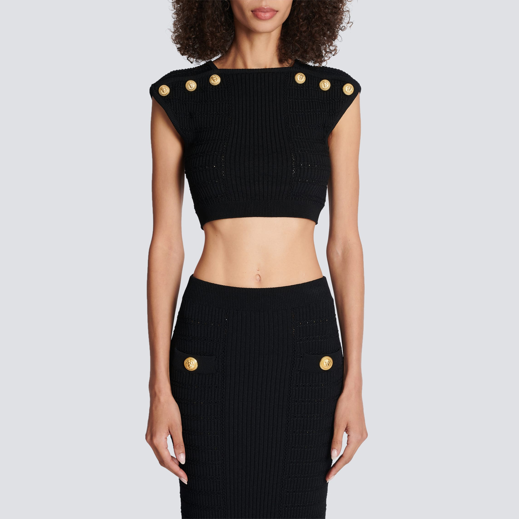 Details for (W) BALMAIN SS23 黑色無袖網眼針織上衣钮扣款式 AF1AI075KE10-0PA