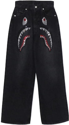 (W) Bape A BATHING APE 女款鯊魚印花直筒牛仔褲。 1J80-250-001 Buy (W) Bape A BATHING APE 女款鯊魚印花直筒牛仔褲。 1J80-250-001