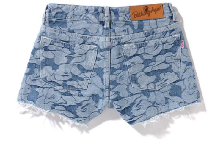 Shop (W) BAPE SS22 藍色迷彩星星刺繡牛仔短褲。 0ZXSPW251001I