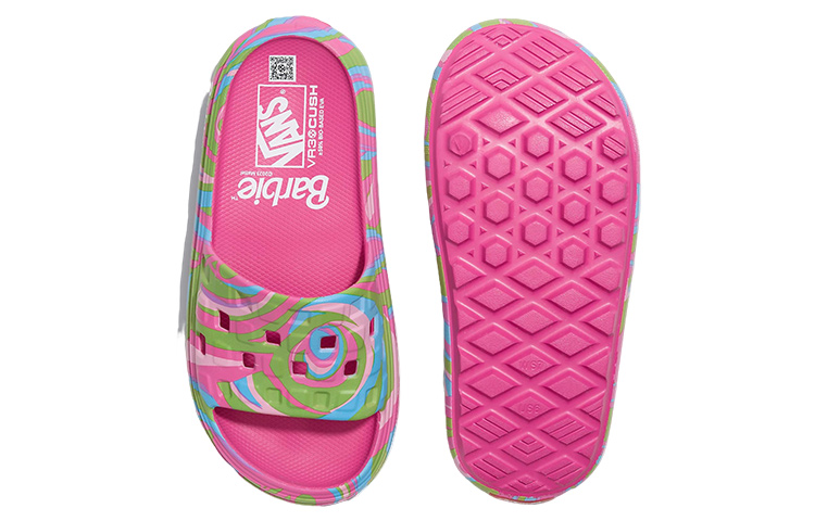 Lookbook Barbie x Vans Slide-On VR3Cush 'Cetak Swirl' Sandal VN000BCCCOV
