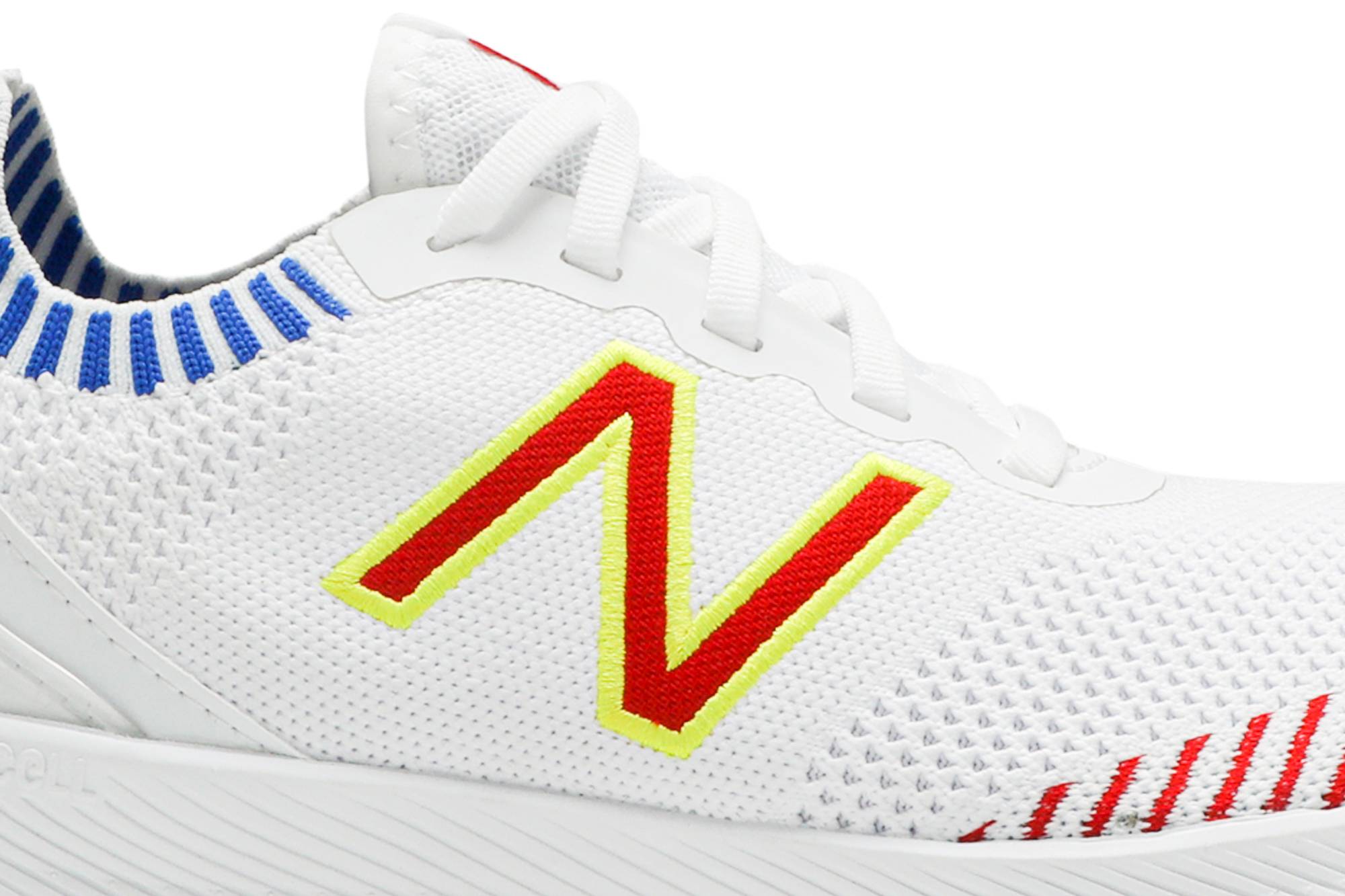 Order (W) Big League Chew x New Balance FuelCell Echo 'Outta Here Original' Sepatu WFCECBC