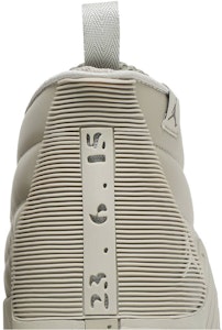 (女性)Billie Eilish x Air Jordan 15 Retro DN2863-200 Sizing (女性)Billie Eilish x Air Jordan 15 Retro DN2863-200