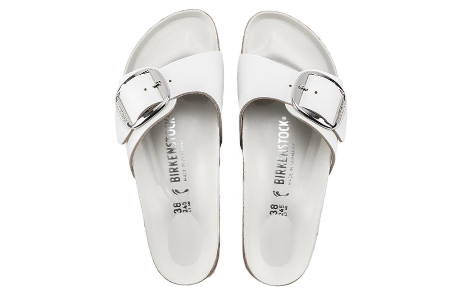 Shop Birkenstock 皮革 軟舒適厚底百搭 一字拖鞋 女款 白色 常規版