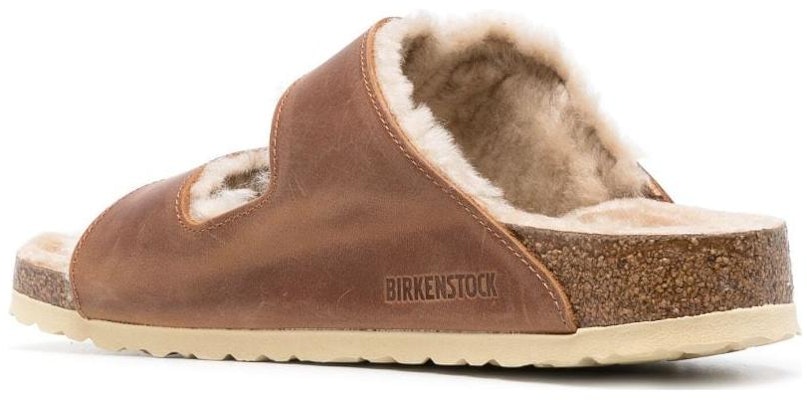 (Women) Birkenstock Arizona Big Buckle Shearling Oiled Leather Narrow Fit 'Cognac' 1025441 Shop (Women) Birkenstock Arizona Big Buckle Shearling Oiled Leather Narrow Fit 'Cognac' 1025441