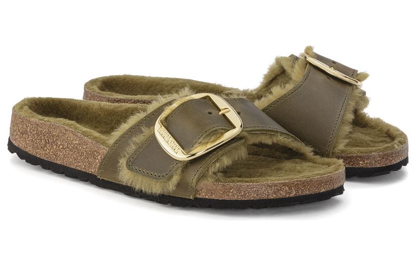 Lookbook (Women) Birkenstock Arizona Shearling 'Olive' 1023213