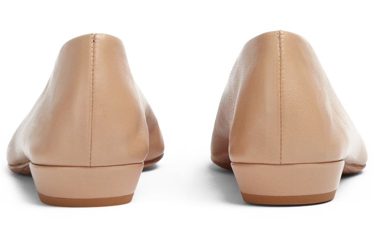 Shop (W) Bottega Veneta Almond Ballet Flat de Cuero Beige 608872VBSD09912