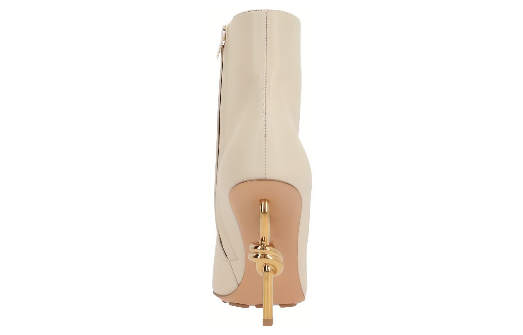 Shop Bottega Veneta葆蝶家 時尚舒適 短靴 女款 白色