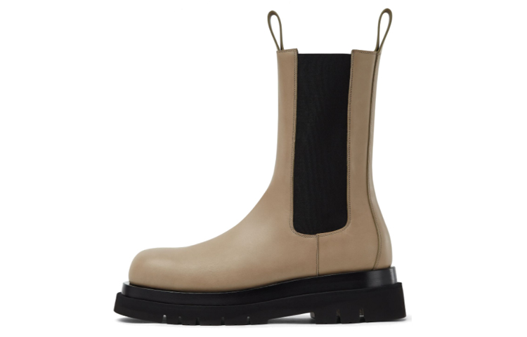 (W) Bottega Veneta BV Lug Chelsea Boot 'Sugarcane'