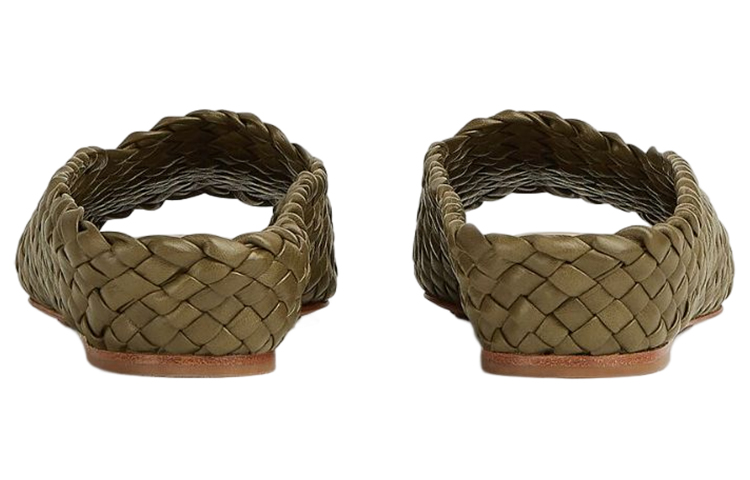 Shop (W) 葆蝶家 Canalazzo 绿色方头时尚凉鞋 729686V2P503684