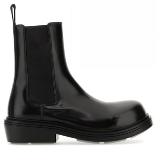 (W) 葆蝶家黑色皮革切尔西靴 754259V20V01000 Order (W) 葆蝶家黑色皮革切尔西靴 754259V20V01000