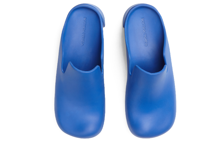 Lookbook (W) ボッテガ・ヴェネタ フラッシュクロッグ「コバルト」 667153-V11T0-4209