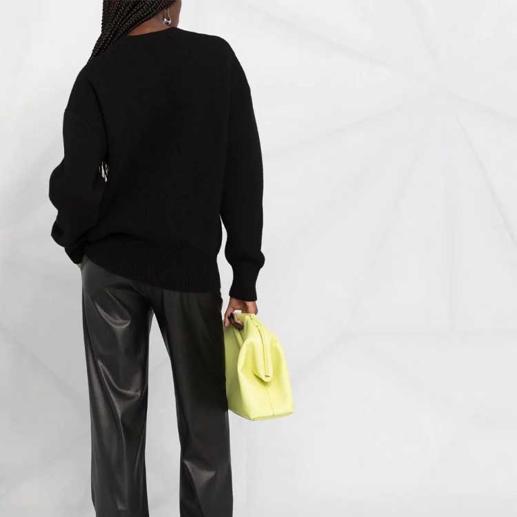 Shop (W) ボッテガ・ヴェネタ FW21 リングディテール付きウールプルオーバーセーター ブラック 665073V0Z401000