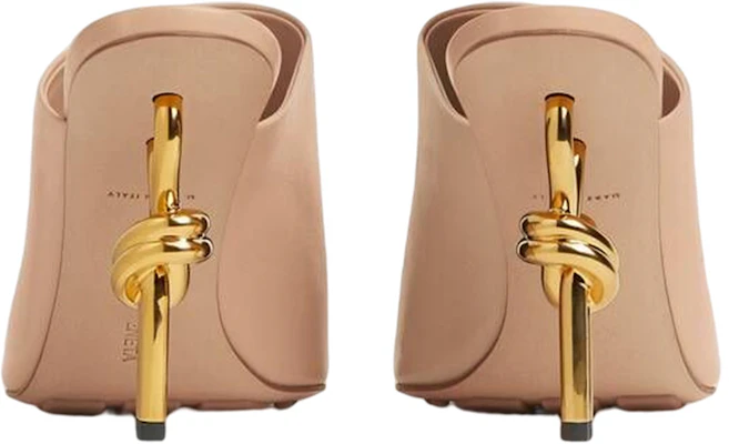 Bottega Veneta葆蝶家 皮革 高跟 時尚涼拖 9cm 女款 褐色 Lookbook Bottega Veneta葆蝶家 皮革 高跟 時尚涼拖 9cm 女款 褐色