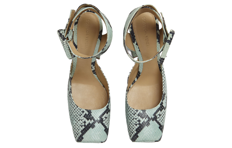 Lookbook (W) （女性用）ボッテガ・ヴェネタ ハイヒール 'フェイドパイソンノワール' 690006V1T204899