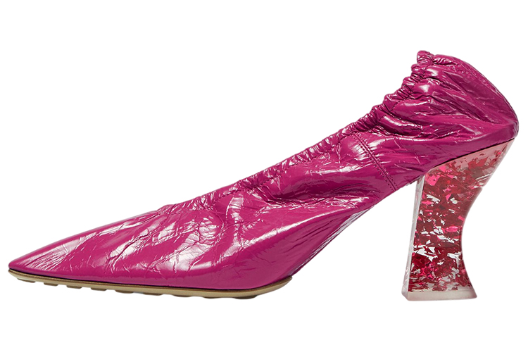 Buy (W) Bottega Veneta Tumit Tinggi 'Hibiscus Red Embossed Leather' 651356VBP105148