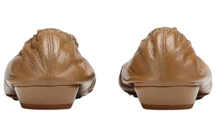 Shop (Women) Bottega Veneta Leather Ballet Flat Almond 652273VBP107647