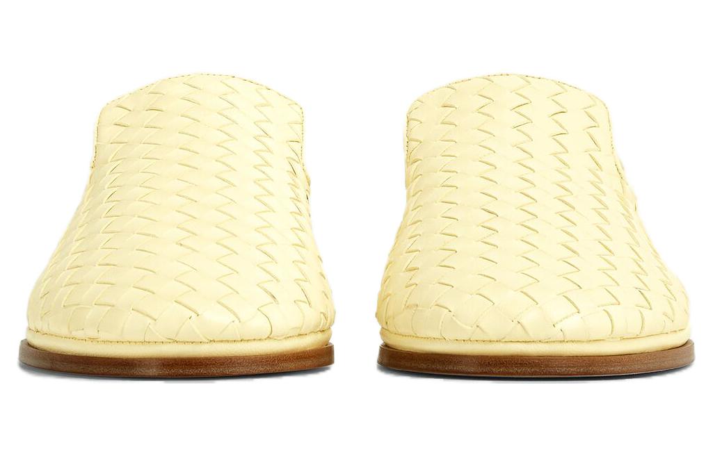 Order (W) （女性用）ボッテガヴェネタ レザー ラウンドトゥ スリップオン イエロー '快適で多用途なカジュアル' 735982V2ED07138 735982V2ED07138