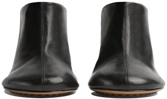 (W) Sandal Kulit Hitam Bottega Veneta 667191VBP401000 Lookbook (W) Sandal Kulit Hitam Bottega Veneta 667191VBP401000