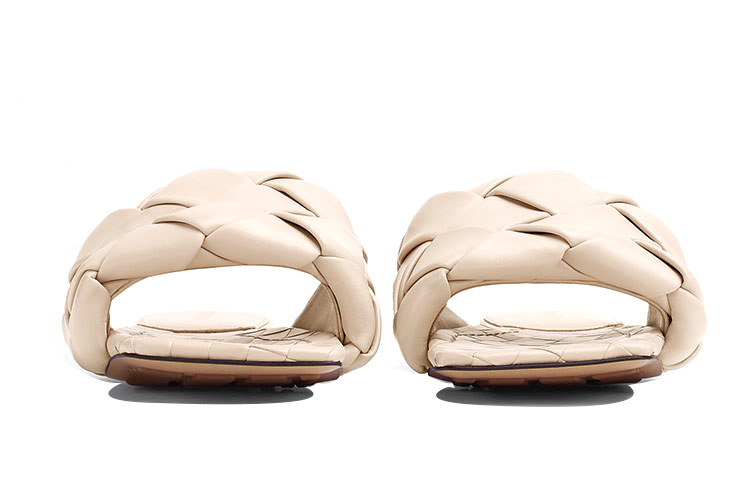 Lookbook (W) 보테가 베네타 리도 슬라이드 '베이지' 608853VBSS01740