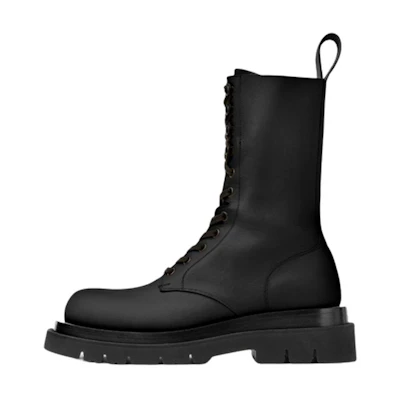 (W) Bottega Veneta Lug Leather Ankle Boots 'Black'