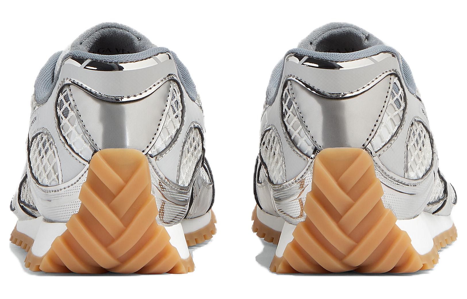 Shop (W) ボッテガ・ヴェネタ オービット シルバーホワイト 755915V2X401425