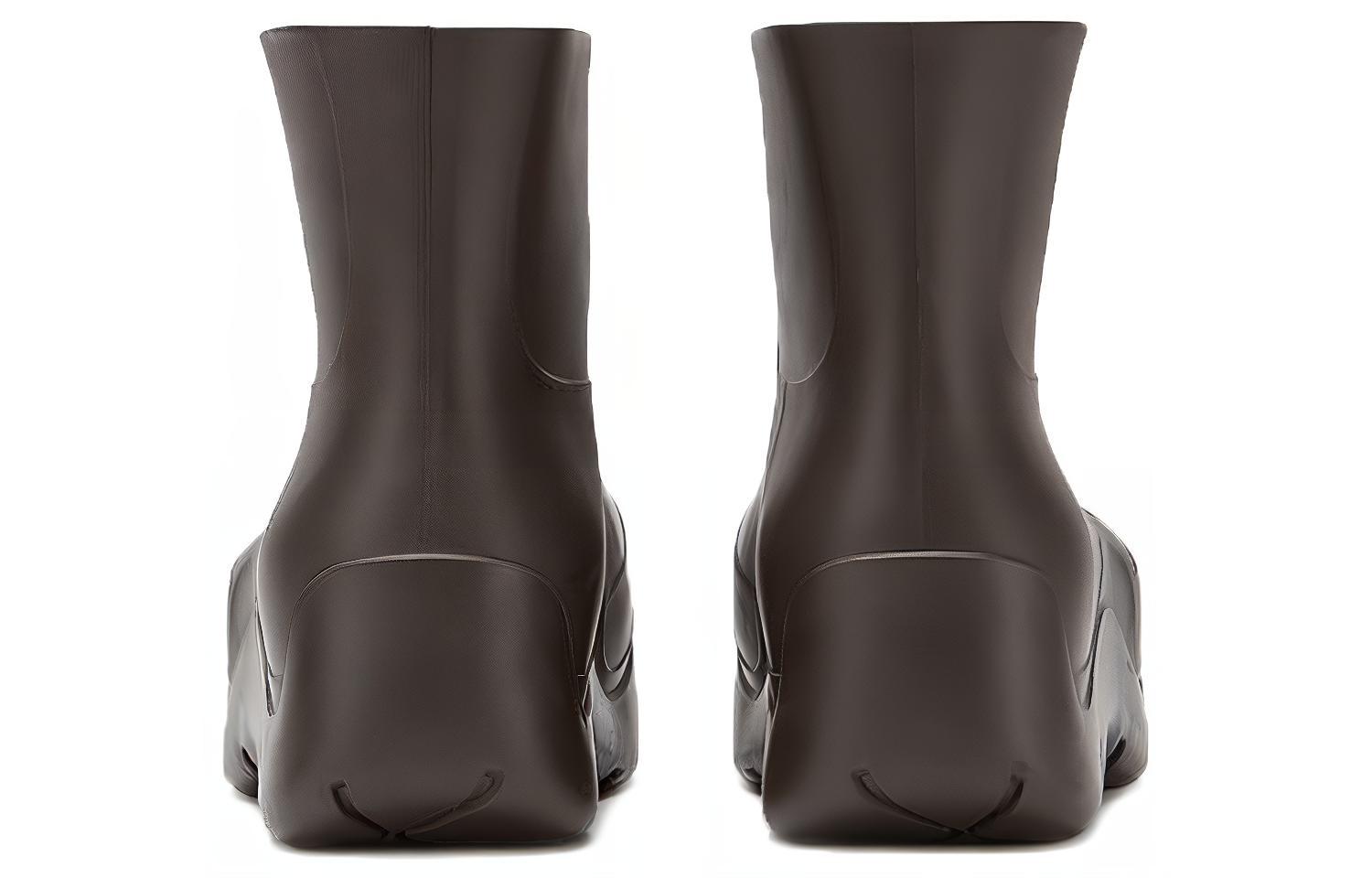 Shop (W) 葆蝶家 Puddle '巧克力' 雨靴 640045-V00P0-2113