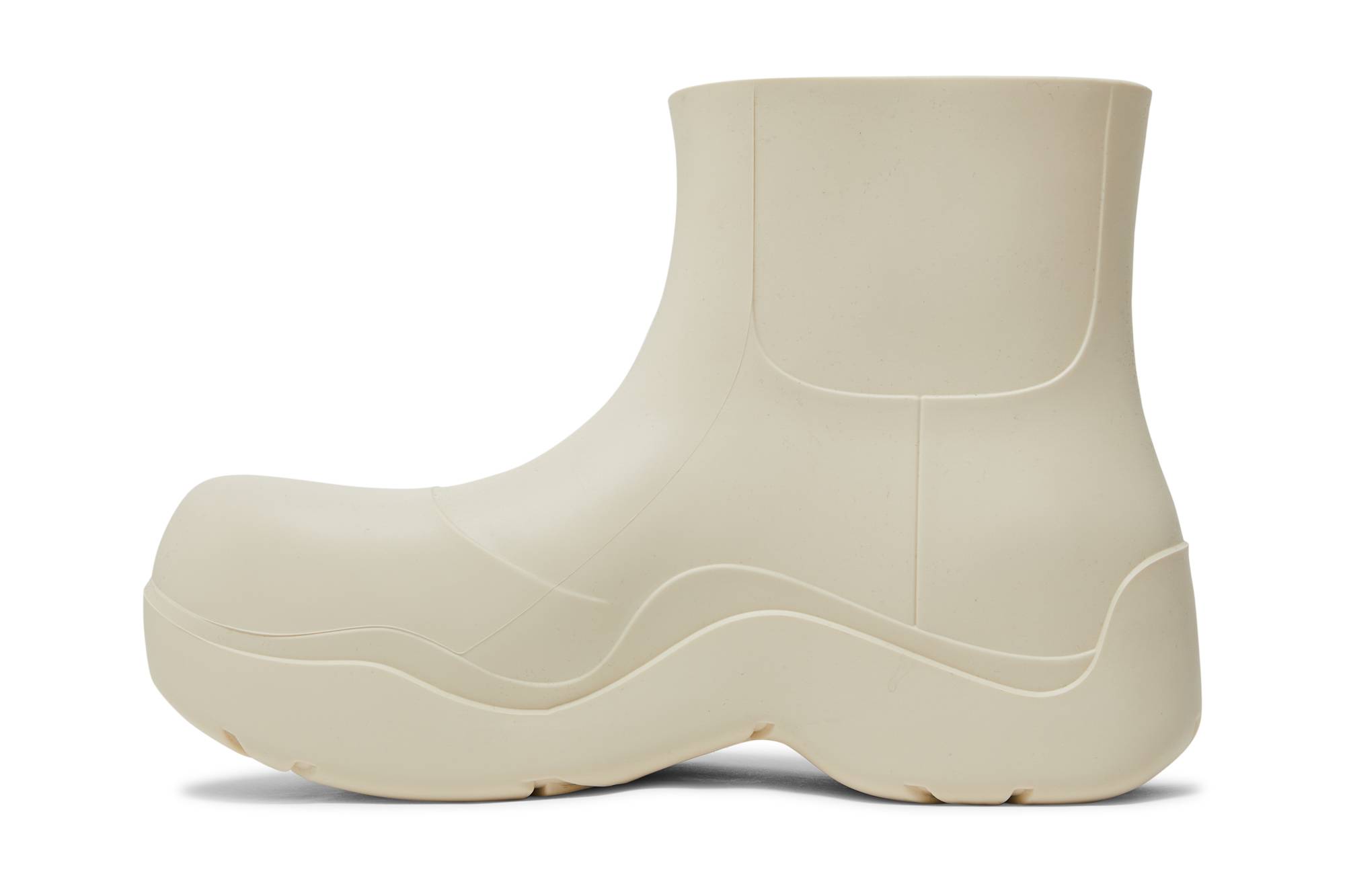 Lookbook (W) ボッテガヴェネタ パドル シーソルト 640045-V00P0-9031