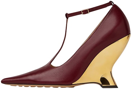 (W) ボッテガ・ヴェネタ レッドレザー ポインテッドトゥ 729726V2EI02226 Buy (W) ボッテガ・ヴェネタ レッドレザー ポインテッドトゥ 729726V2EI02226