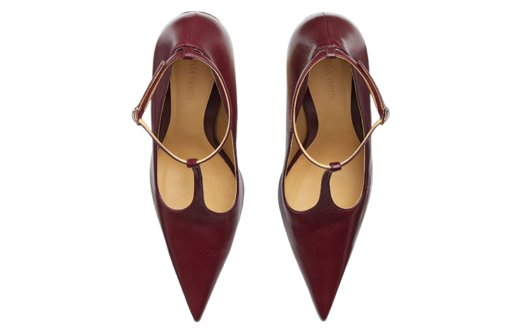 Order (W) ボッテガ・ヴェネタ レッドレザー ポインテッドトゥ 729726V2EI02226